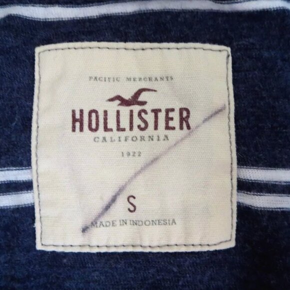 Hollister Womens Size Small Striped Top Shirt Navy Blue Blouse 3/4 Sleeves - Picture 3 of 3